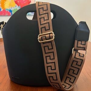 nim Design Black Bucket Bag with Geometric Strap & Removable Pouch